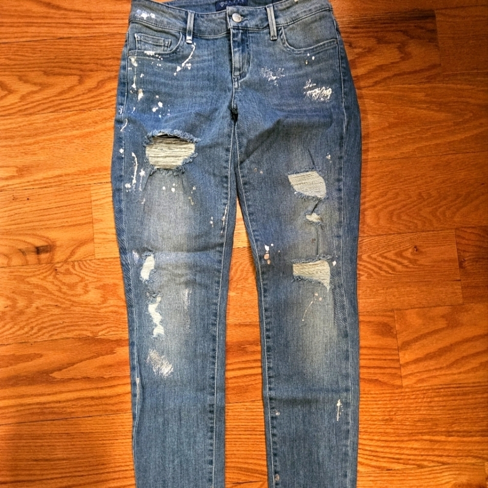 GUESS Distressed Splattered Skinny Jeans 👖